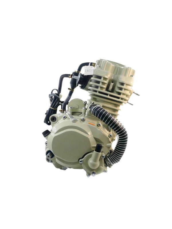 High-efficiency air-cooled and durable tricycle engine